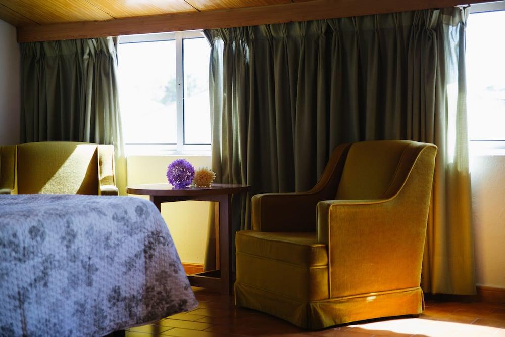 Hotel Sierra De Αραθένα Εξωτερικό φωτογραφία