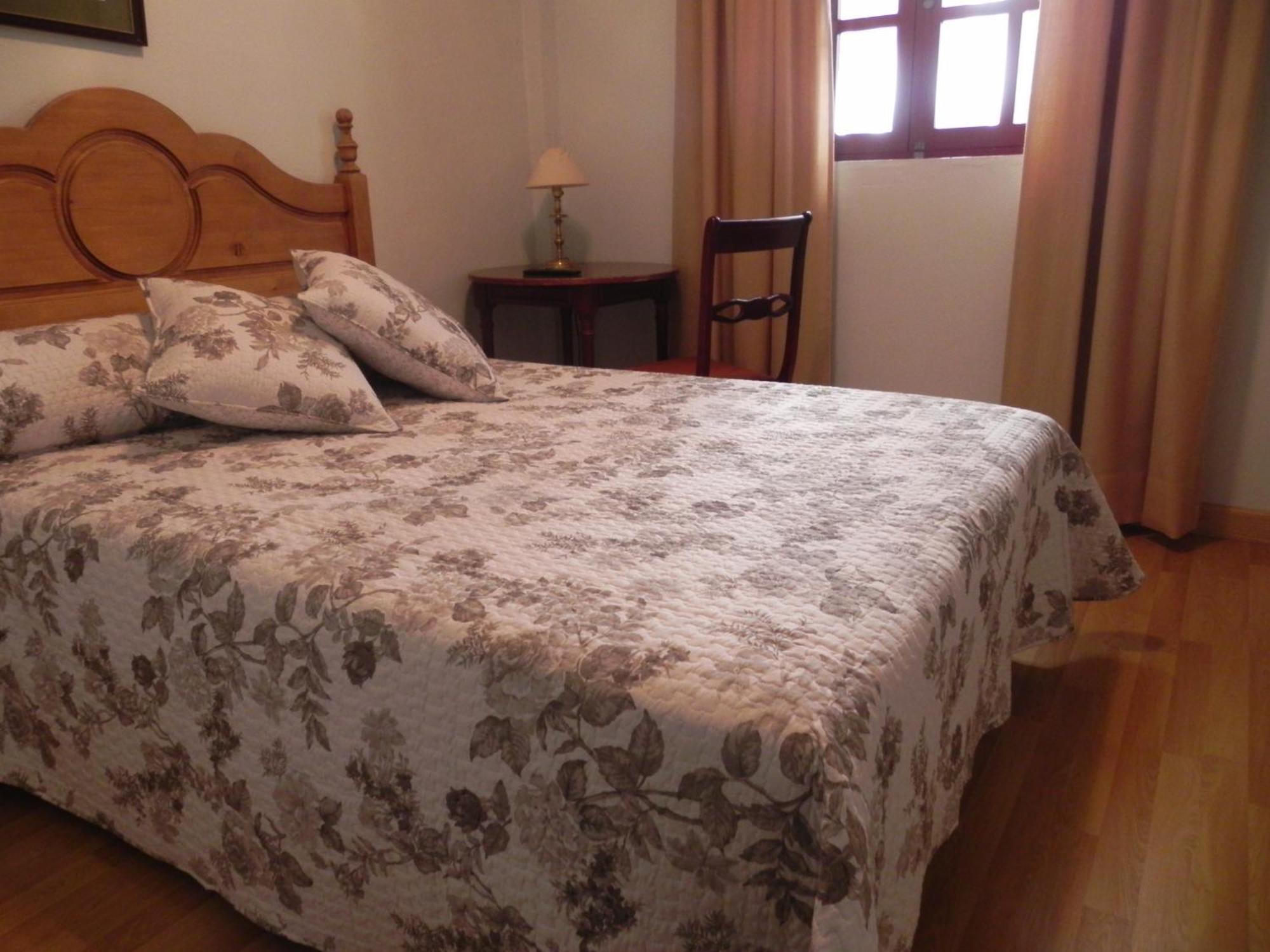 Hotel Sierra De Αραθένα Δωμάτιο φωτογραφία