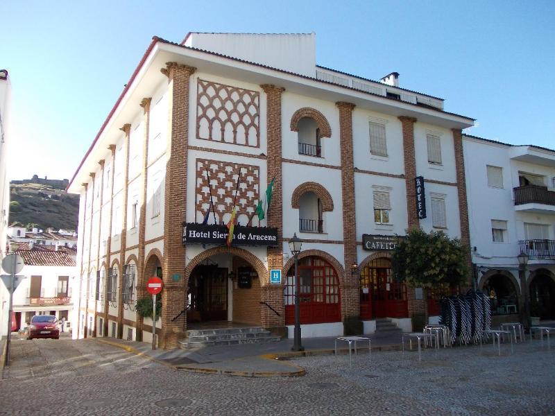 Hotel Sierra De Αραθένα Εξωτερικό φωτογραφία