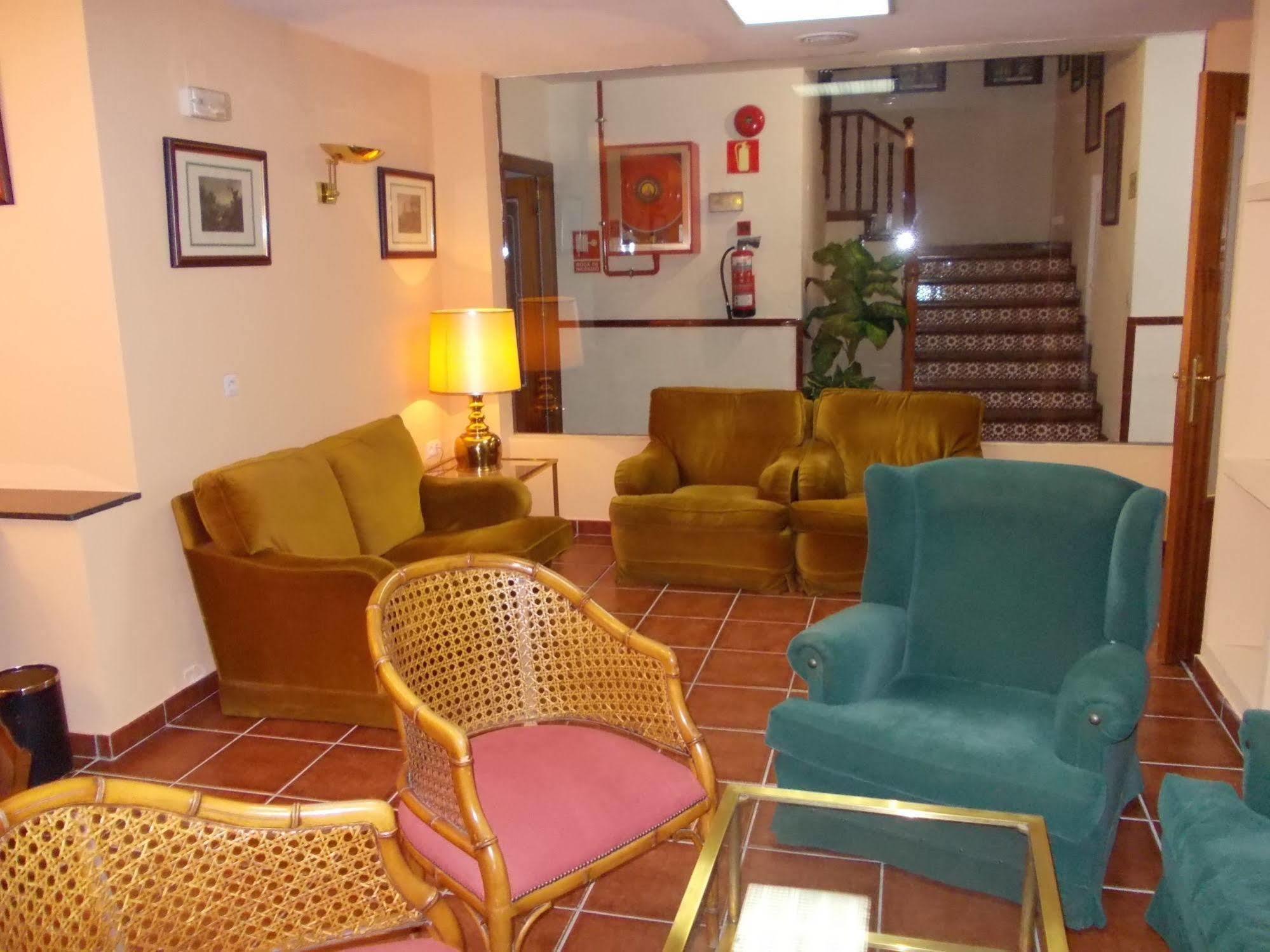 Hotel Sierra De Αραθένα Εξωτερικό φωτογραφία