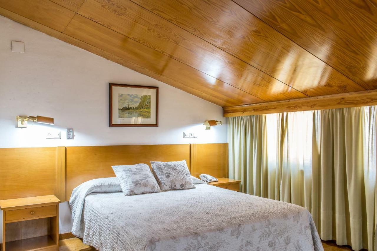 Hotel Sierra De Αραθένα Εξωτερικό φωτογραφία