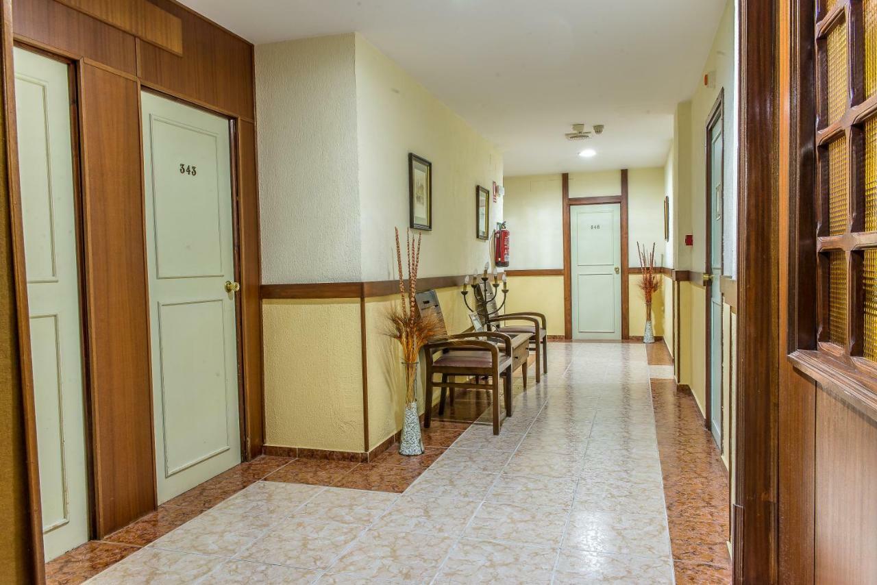 Hotel Sierra De Αραθένα Εξωτερικό φωτογραφία