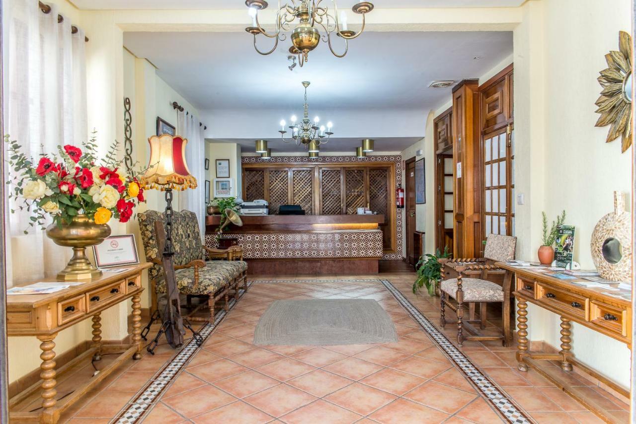 Hotel Sierra De Αραθένα Εξωτερικό φωτογραφία